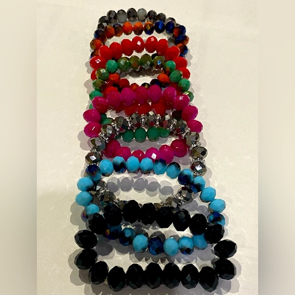 8-Piece Bundle Briolette Bead Stretch Bracelet - Picture 11 of 16